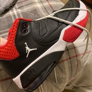 Size 7.5 mens Jordan max aura 3s new condition wore one time inside only.
